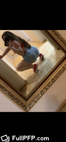 Brunette Barbie (brunette.barbie) OnlyFans Profile Picture