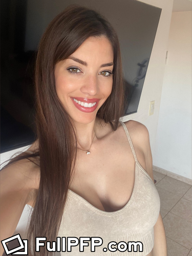 Elim 🍓 @elimaldana full-size profile picture OnlyFans