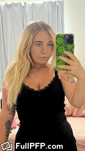 Holly @holdolx full-size profile picture OnlyFans