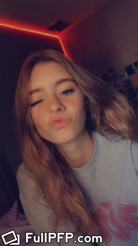 Lora Berry 🥰💗 (loraberry) OnlyFans Profile Picture