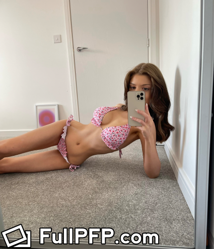 𝘆𝗼𝘂𝗿 𝗴𝗳 𝗰𝗵𝗲𝗿𝗿𝘆 🌸 @lovecherryxo OnlyFans Full Size header Picture (HD)