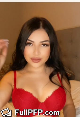 Reinna Bar (reinnababyy) OnlyFans Profile Picture