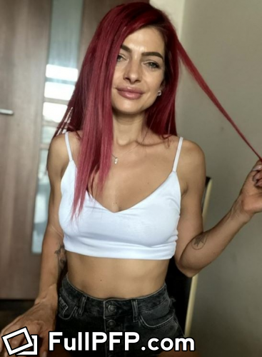 Your favorite redhead girl😍 (rubyross) FanCentro Profile Picture