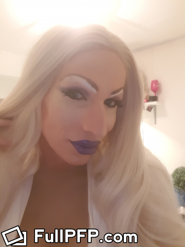 Sophie Blonde (sophieblonde) OnlyFans Profile Picture