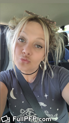 Southern Drew BarryMORE! @southerndrewbarrymore full-size profile picture OnlyFans