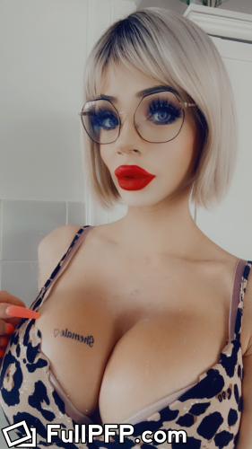 Suckwhore @suckwhore full-size profile picture OnlyFans